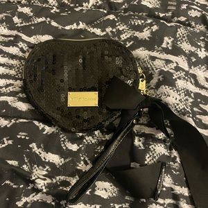 Betsy Johnson small black heart clutch